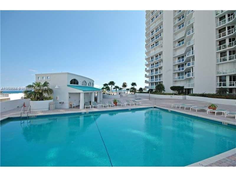 OCEANIA II CONDO - Residential Lease
