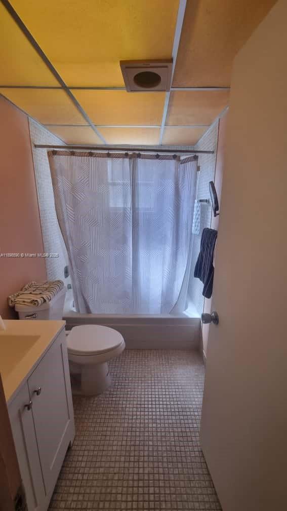 KINGS POINT PIEDMONT CONDO - Residential Lease