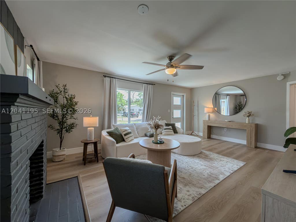 Photo of 1813 SW 10th St #1813, Fort Lauderdale, FL 33312 (MLS # A12041195)