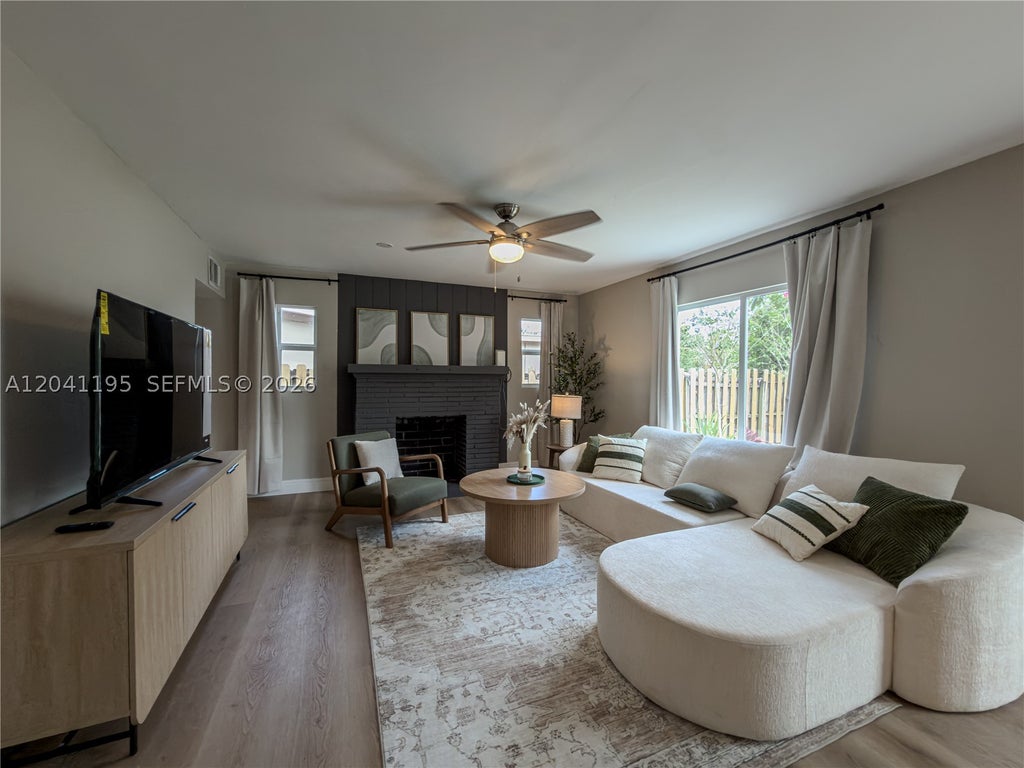 Photo of 1813 SW 10th St #1813, Fort Lauderdale, FL 33312 (MLS # A12041195)
