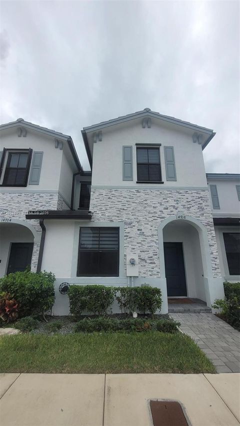 14708 SW 181st Ter 0 Miami FL 33187