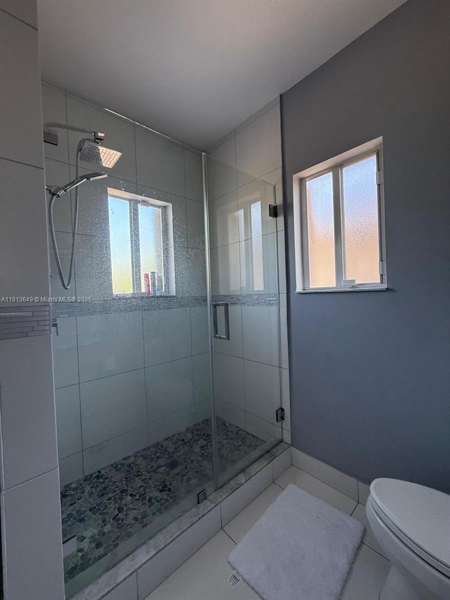 FERNANDOS PLACE - Residential Lease