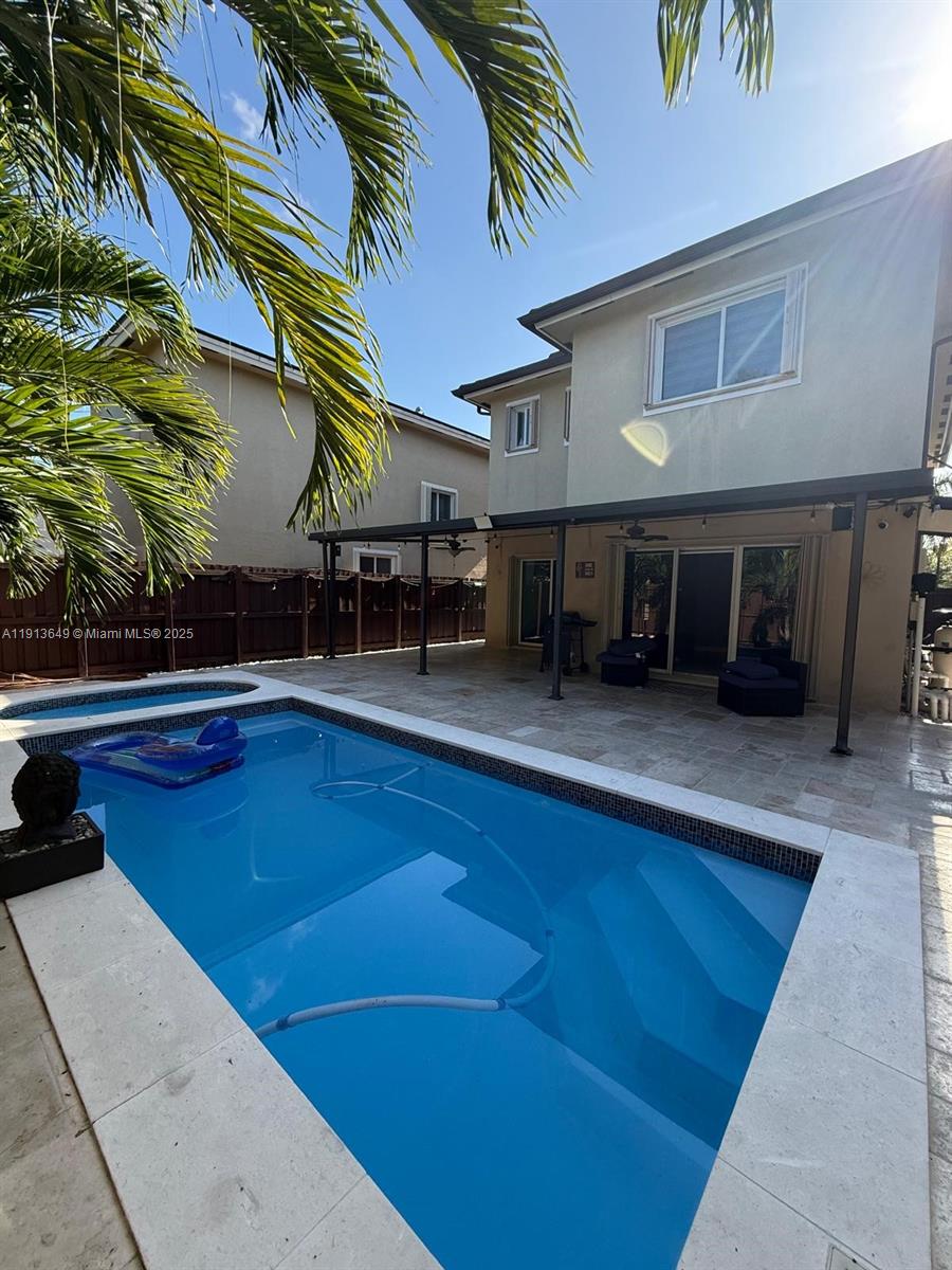 FERNANDOS PLACE - Residential Lease