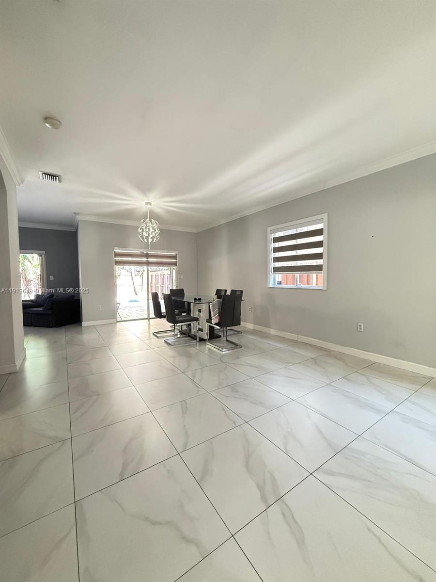 FERNANDOS PLACE - Residential Lease