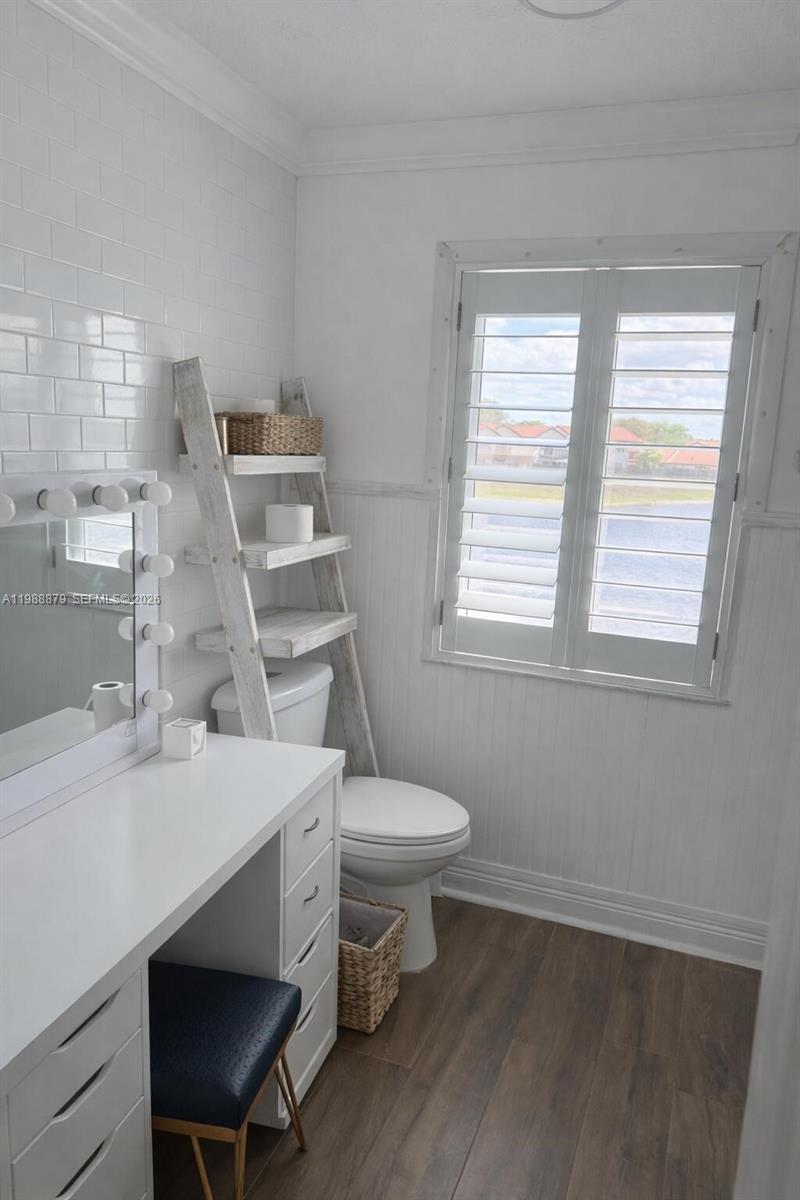 LAKES OF THE MEADOW-MEADO - Residential