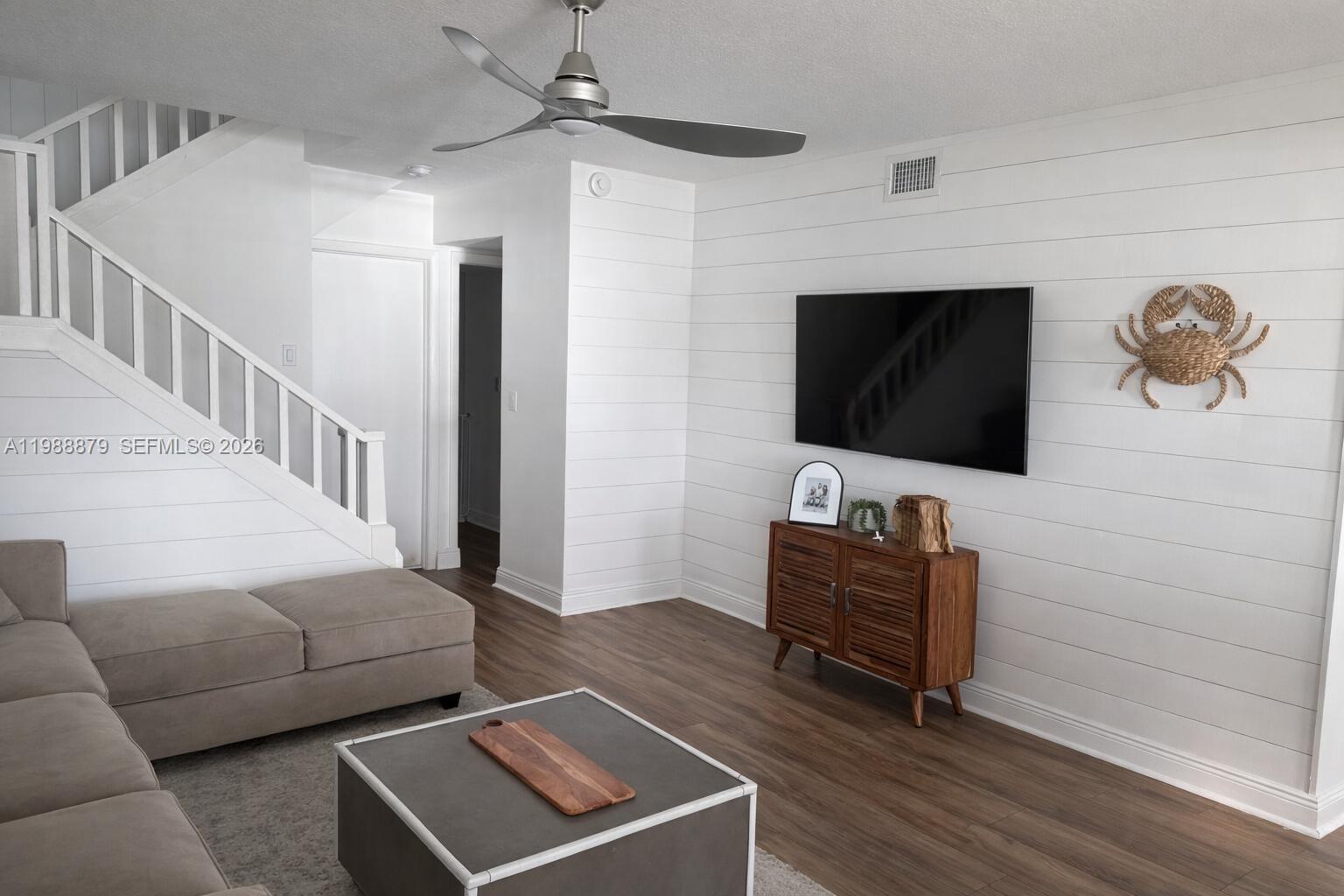 LAKES OF THE MEADOW-MEADO - Residential