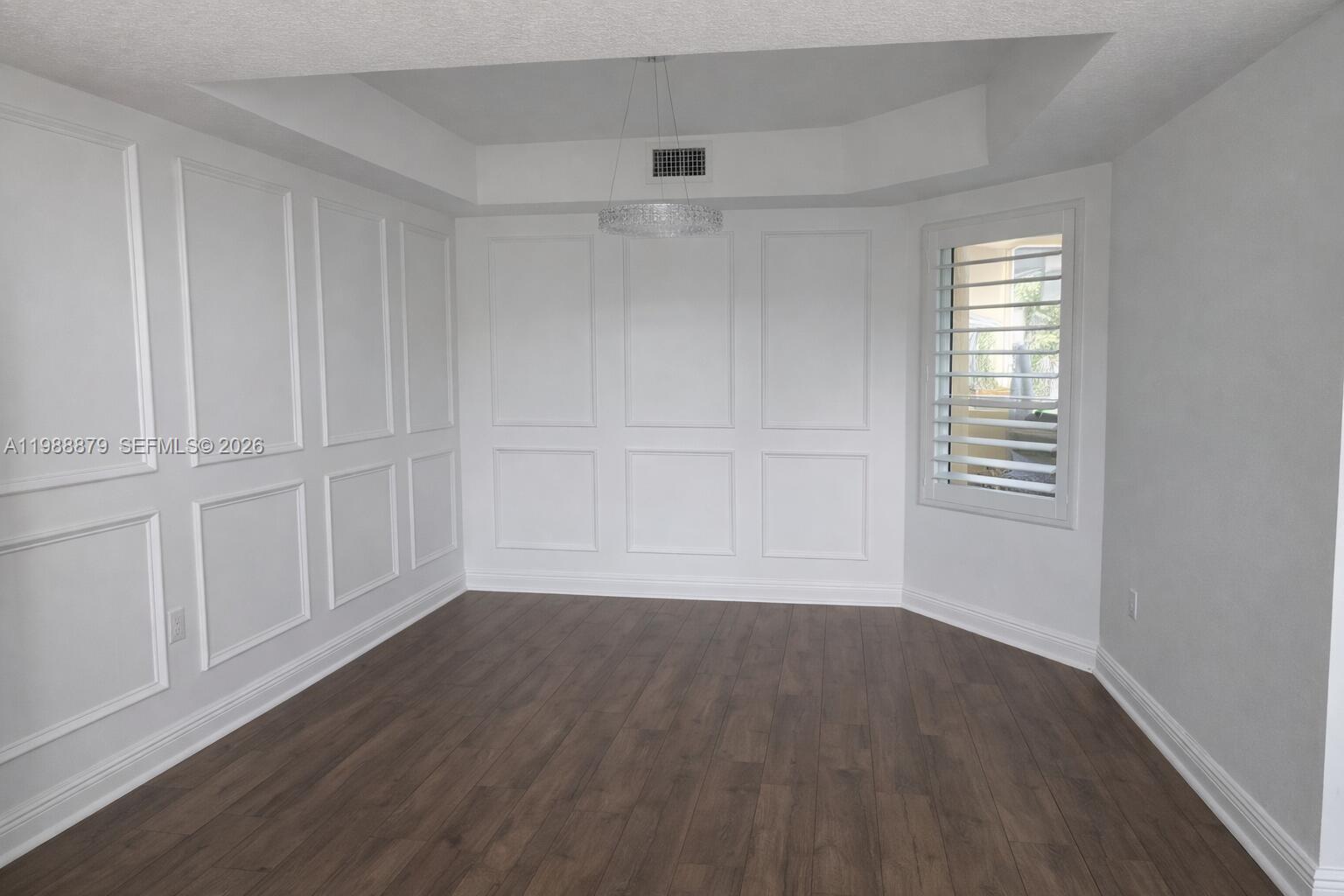 LAKES OF THE MEADOW-MEADO - Residential