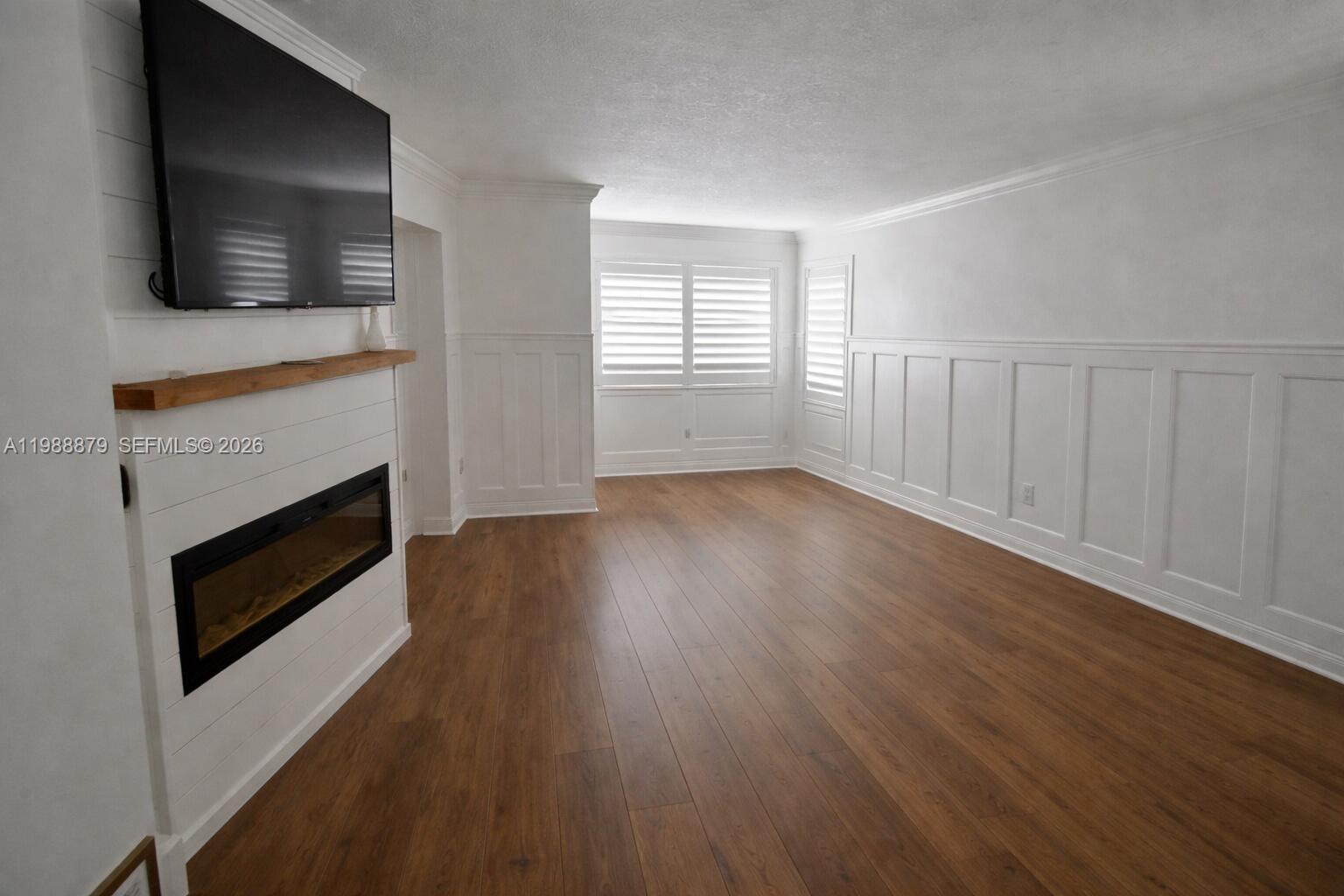 LAKES OF THE MEADOW-MEADO - Residential