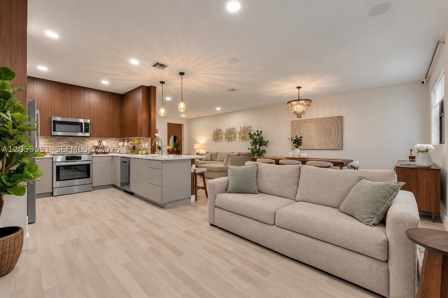 10533 NW 78th Ter