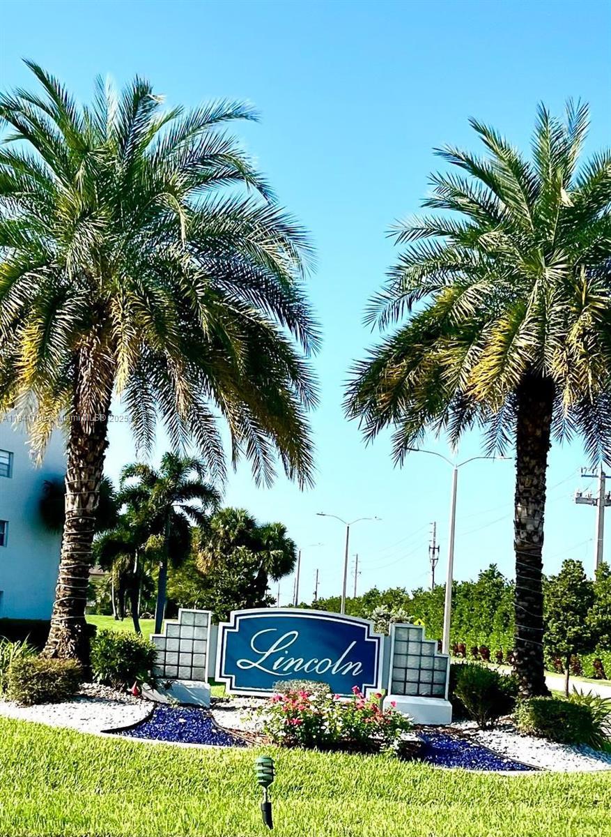 LINCOLN AT CENTURY VILLAG - Residential