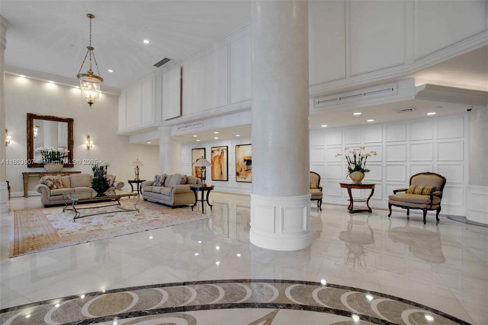 MYSTIC POINTE TOWER 500 C - Residential