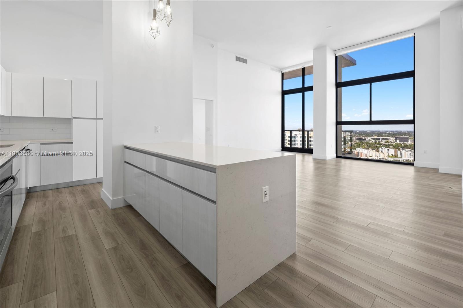 Slate Hallandale - Residential Lease