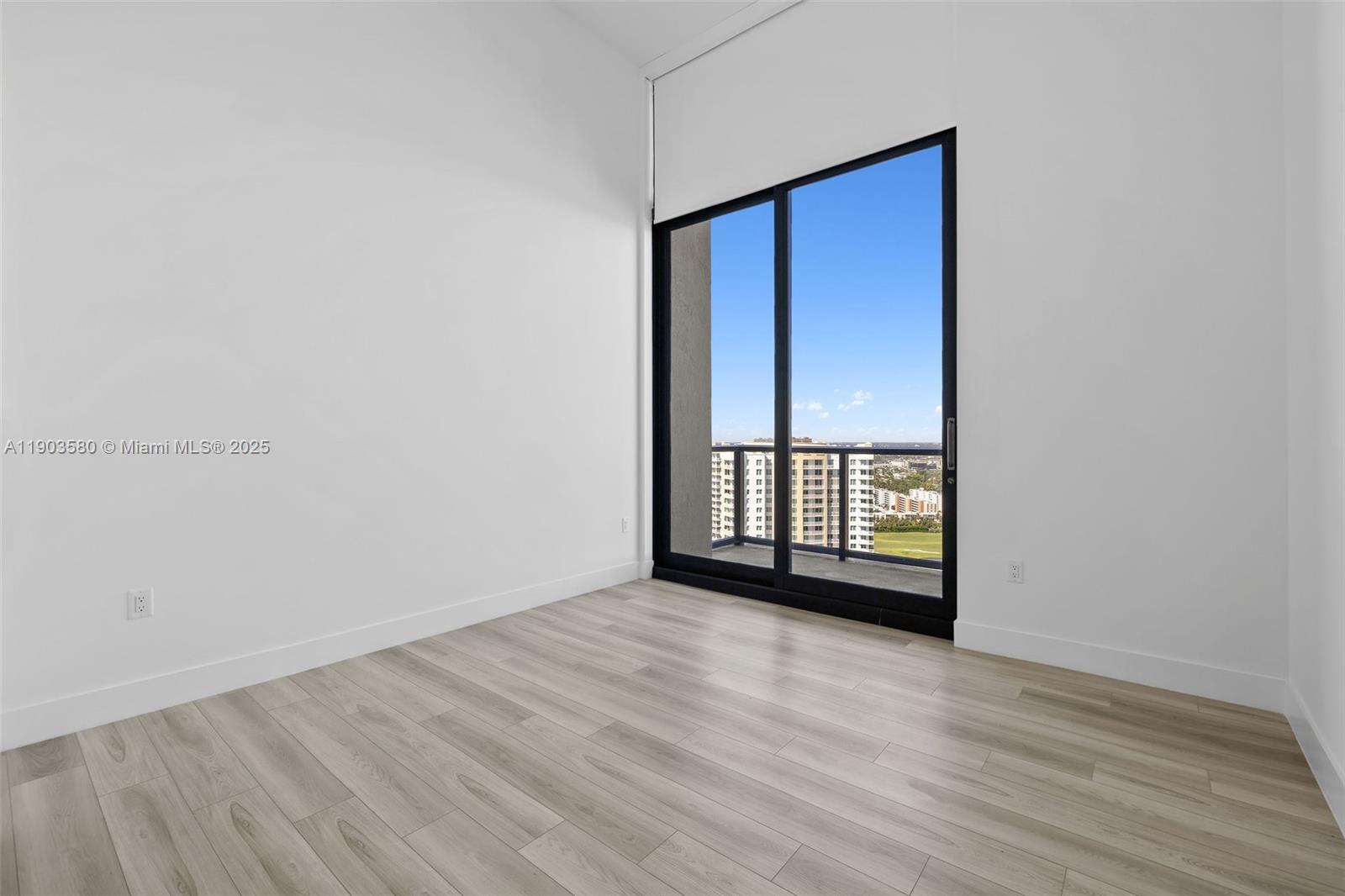 Slate Hallandale - Residential Lease