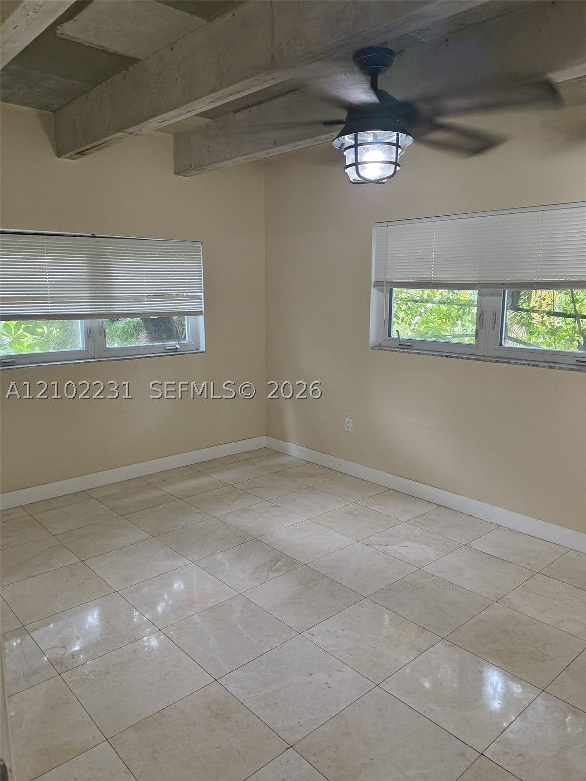 1777 Michigan Ave 206