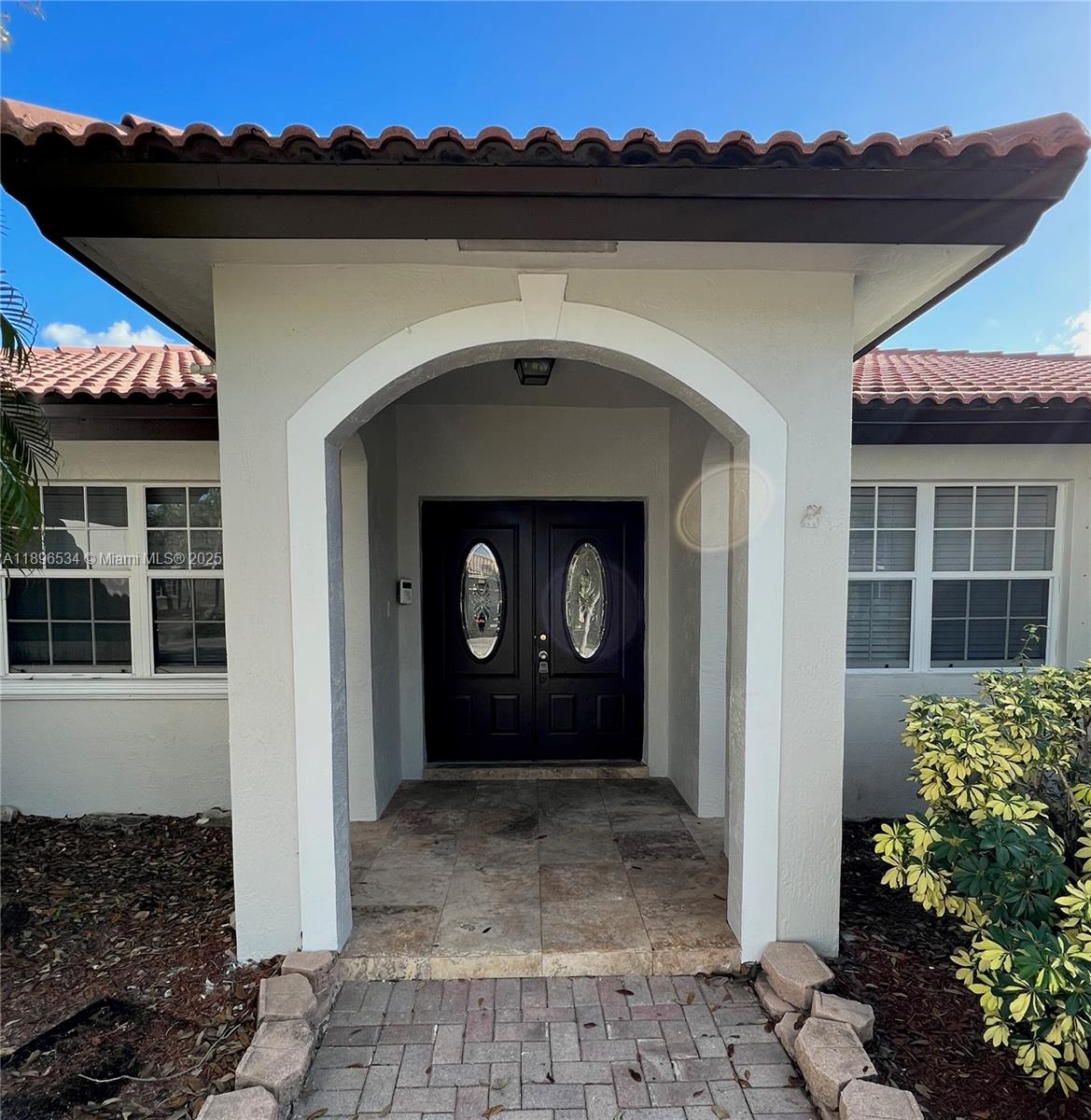 KESSLER GROVE SEC 3 - Residential Lease