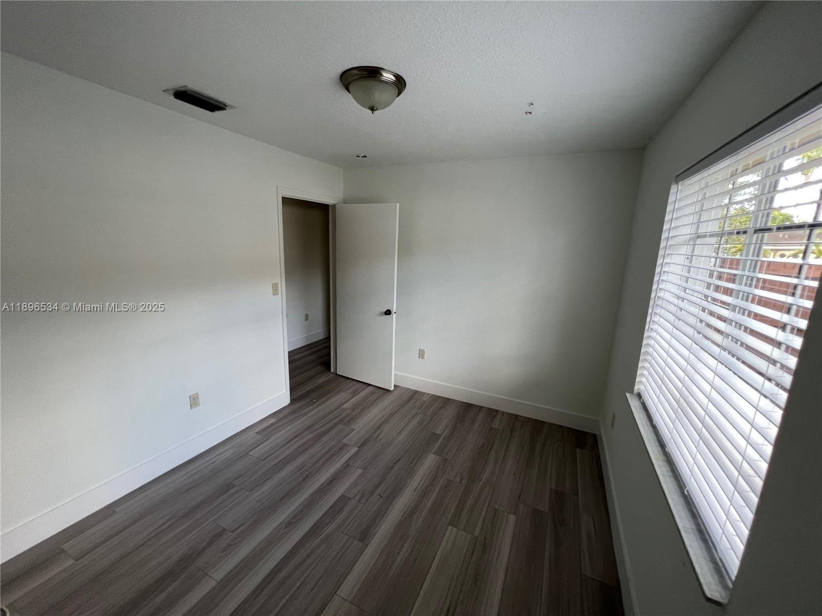 KESSLER GROVE SEC 3 - Residential Lease