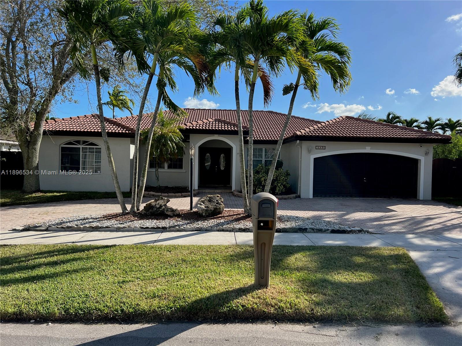 KESSLER GROVE SEC 3 - Residential Lease