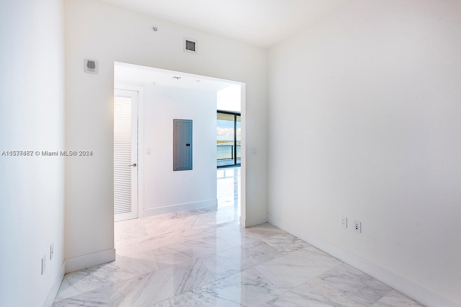 ECHO BRICKELL CONDO - Residential