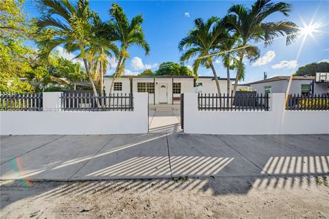 2260 NW 86th Ter Miami FL 33147