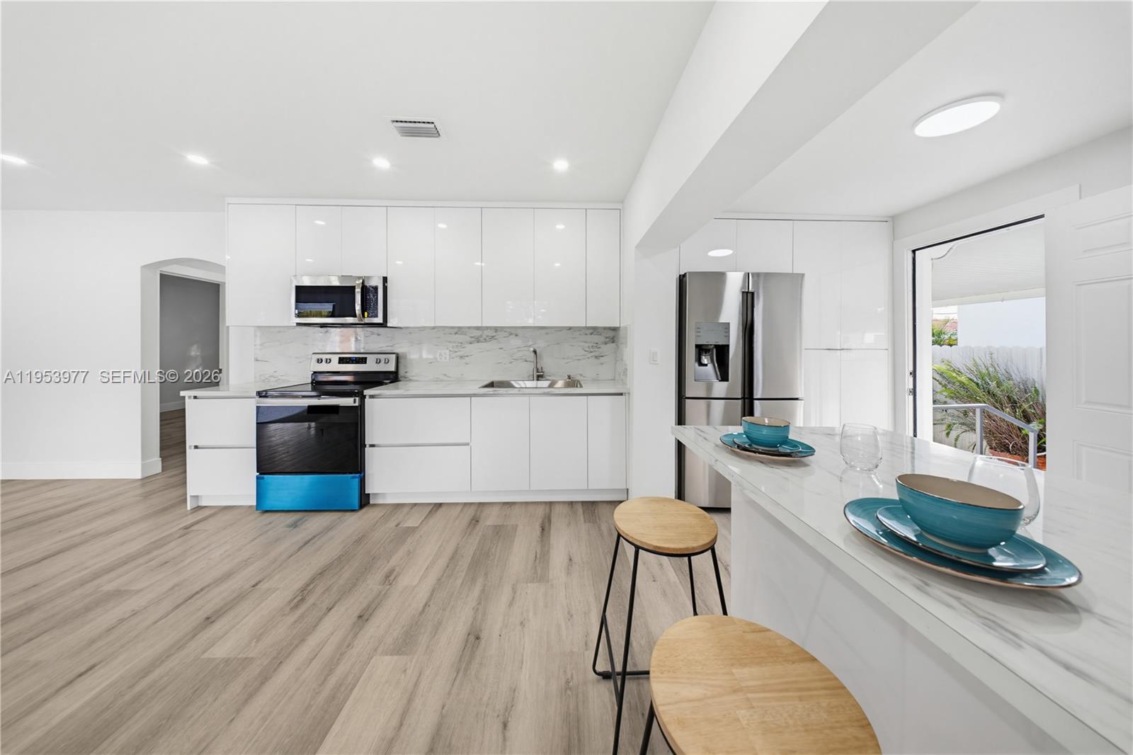 BLOOMFIELD HILLS - Residential