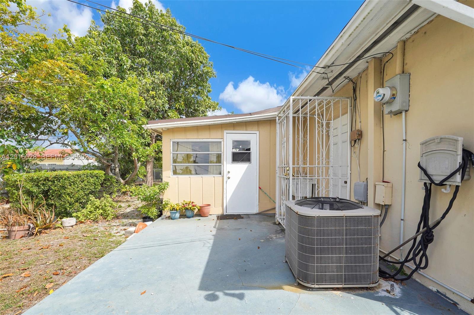 FAIRWAY HOUSE SEC 1 - Residential