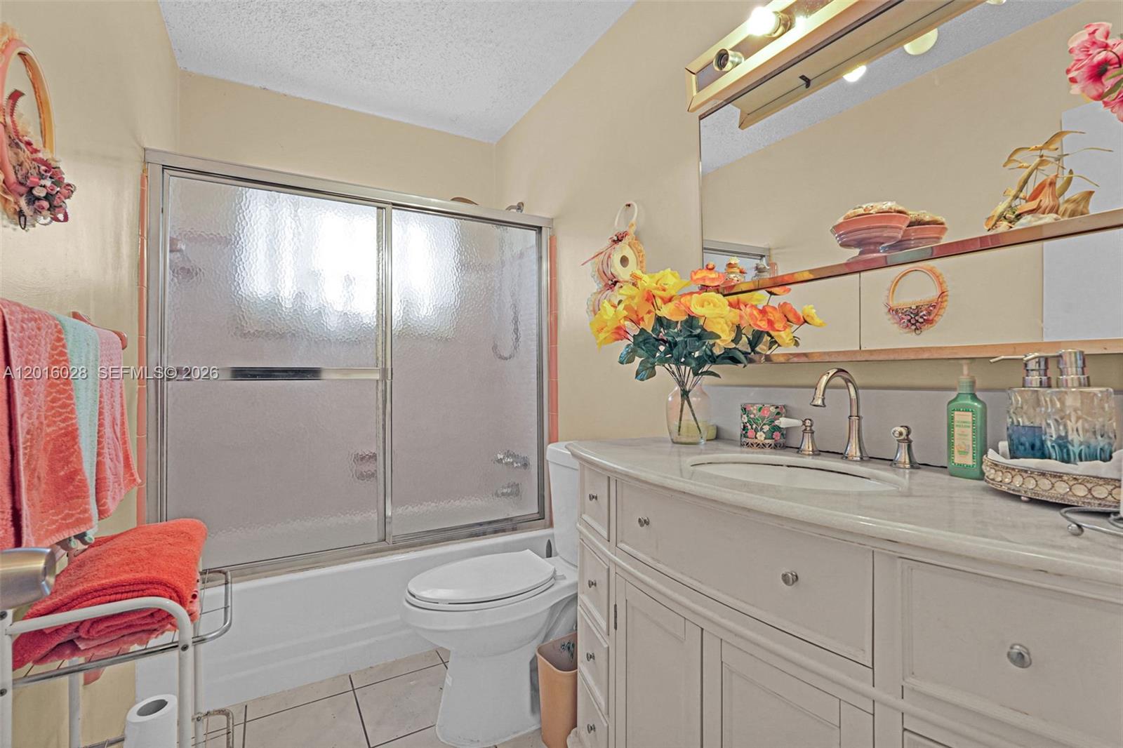 FAIRWAY HOUSE SEC 1 - Residential