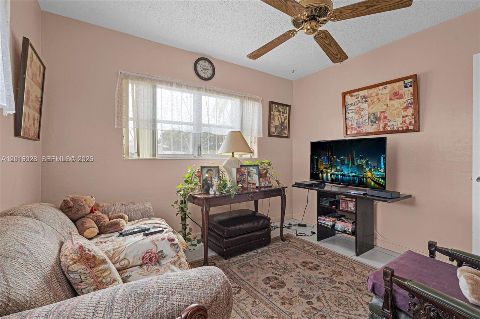 FAIRWAY HOUSE SEC 1 - Residential