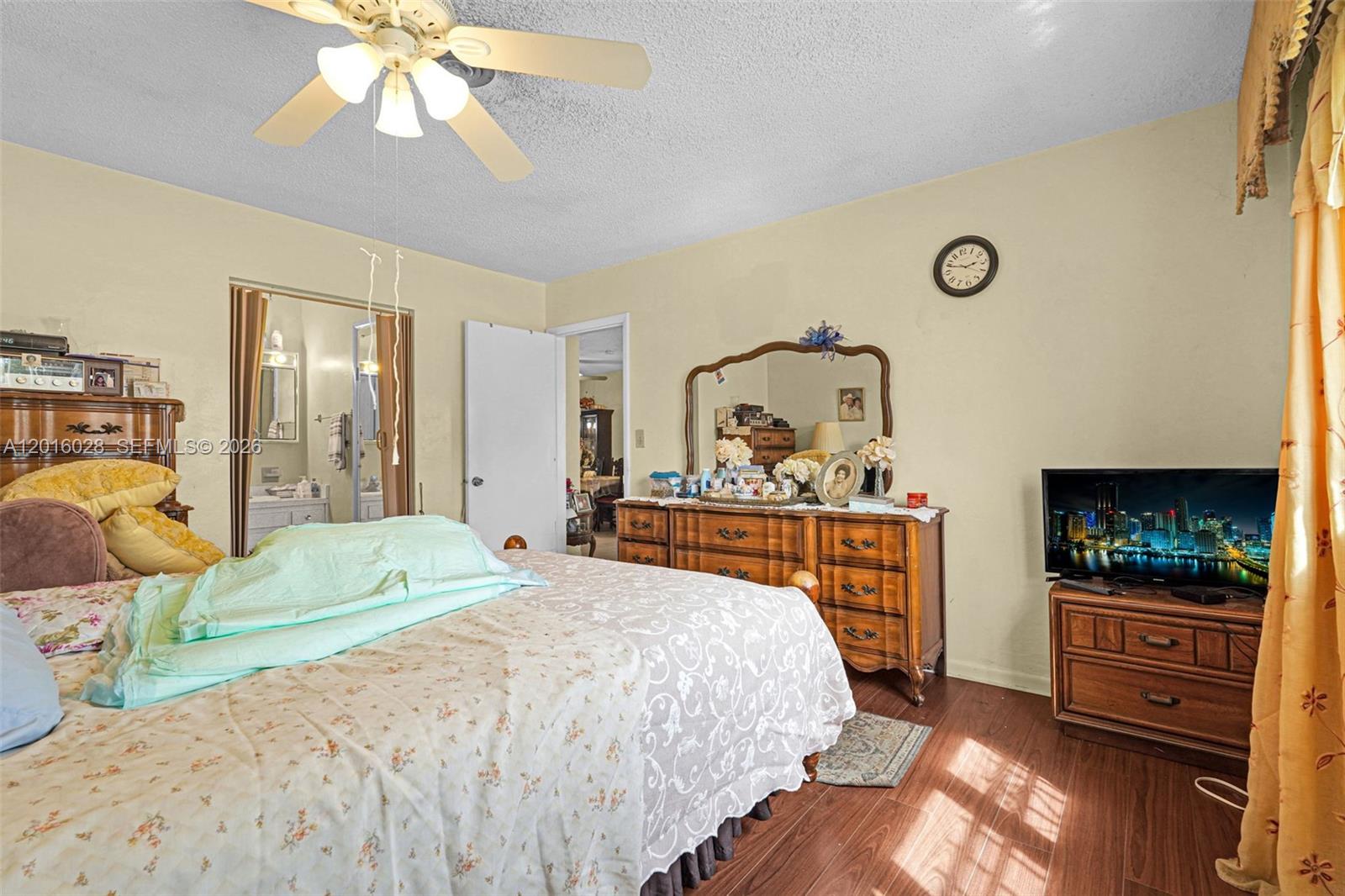 FAIRWAY HOUSE SEC 1 - Residential