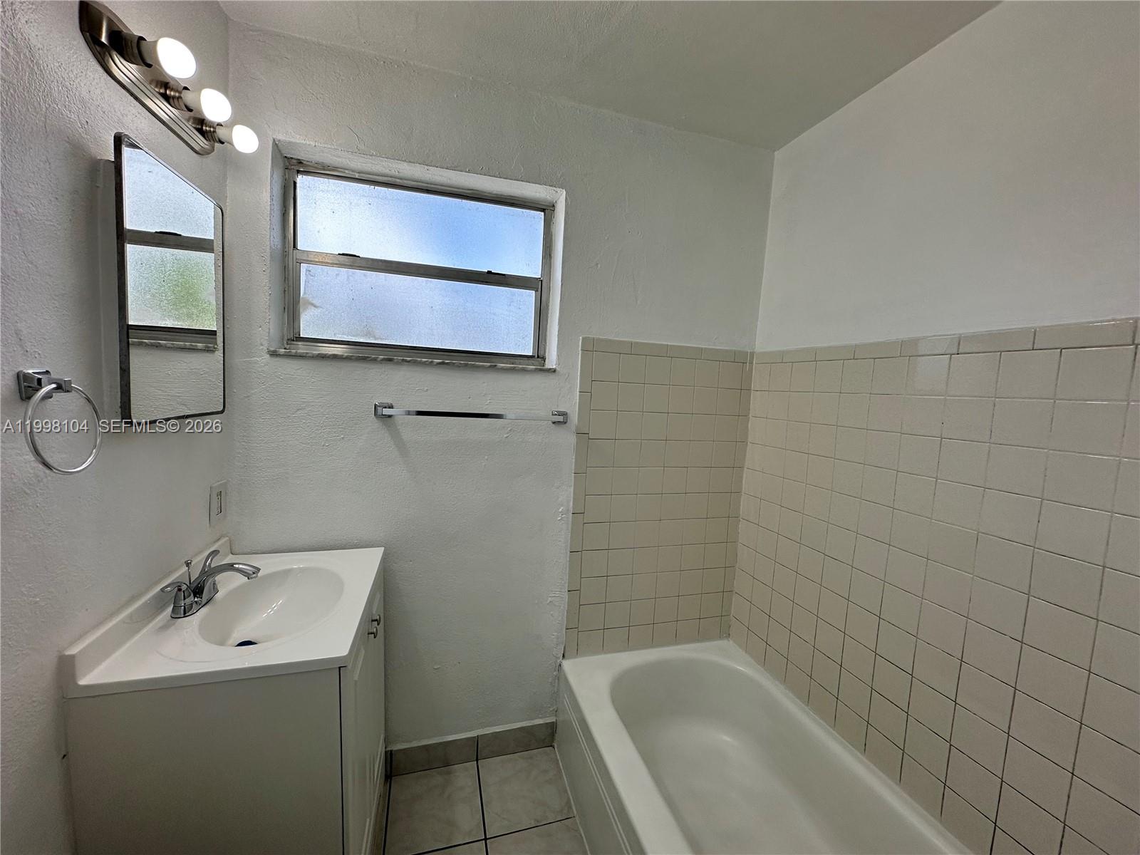 GIBSONS ADDITION - Residential Lease