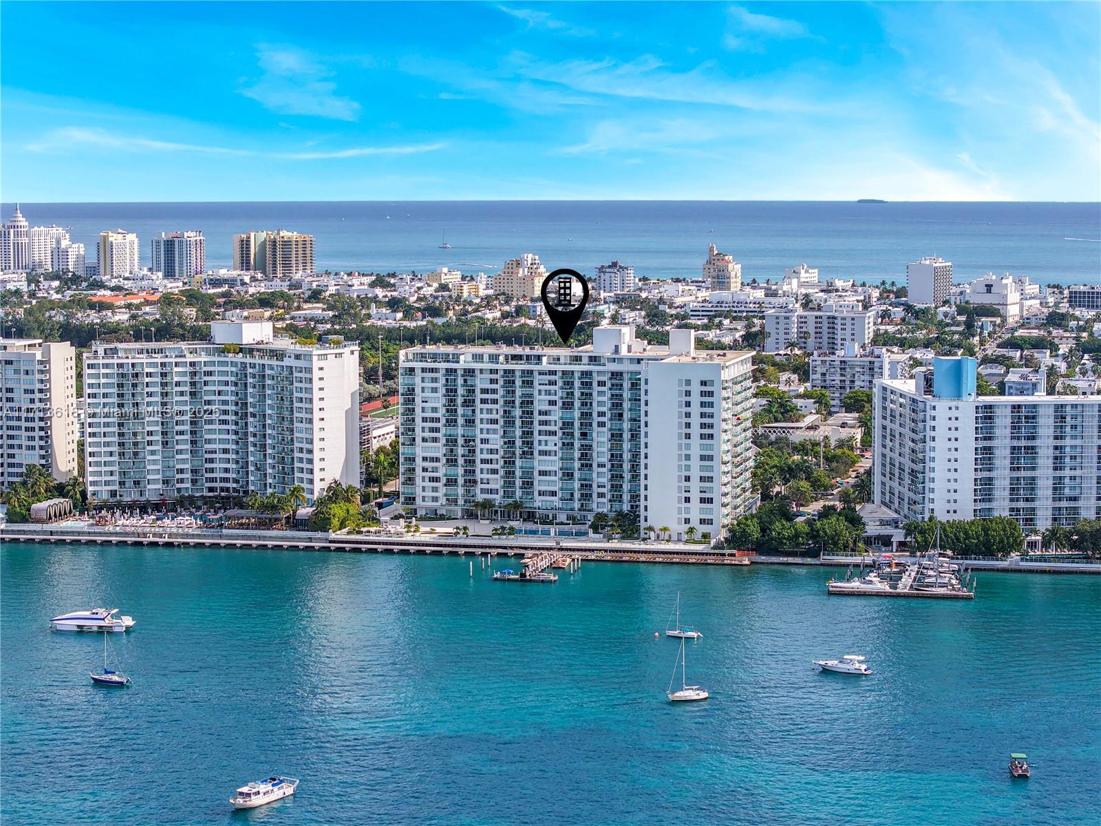 MIRADOR 1000 CONDO - Residential