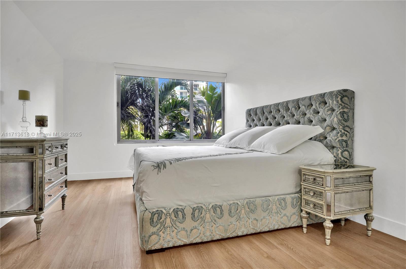 MIRADOR 1000 CONDO - Residential