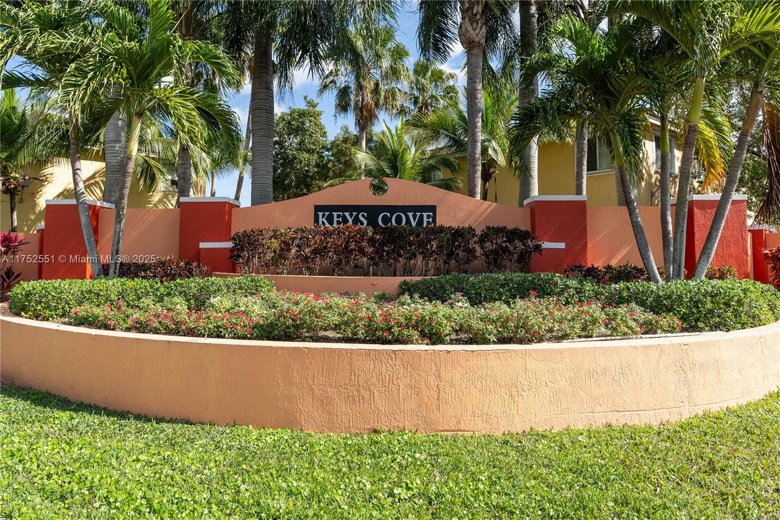 Rental Property at 1543 Se 25th St 205, Homestead, Miami-Dade County, Florida - Bedrooms: 3 
Bathrooms: 2  - $2,100 MO.