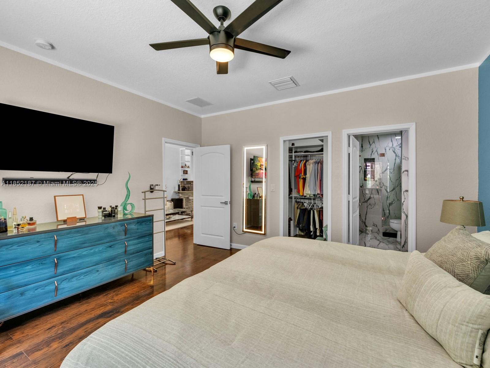 PRECIOUS HOMES AT LAKES B - Residential