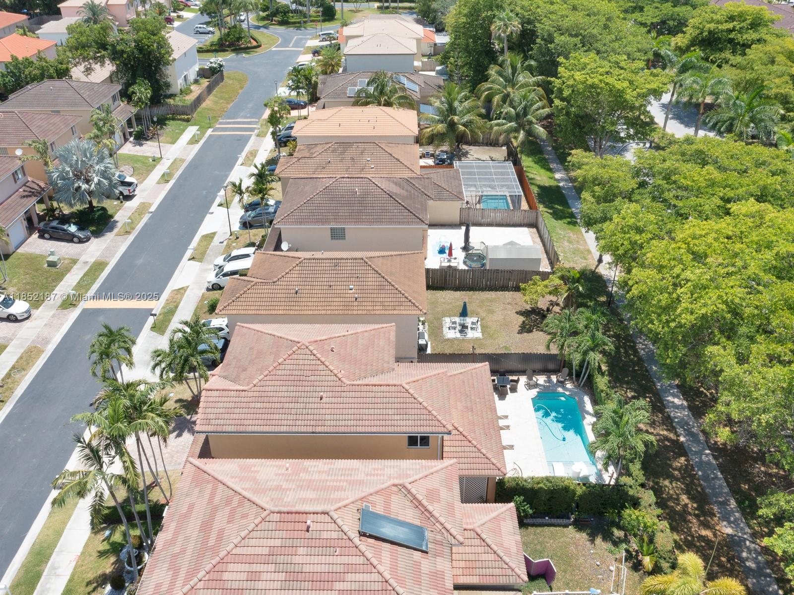 PRECIOUS HOMES AT LAKES B - Residential