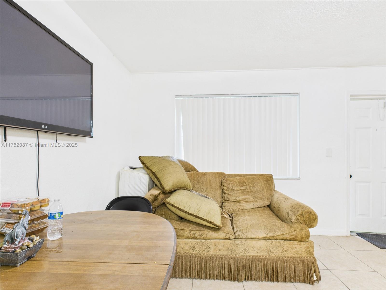 RIVERSIDE PARK ADD AMEN P - Residential Income