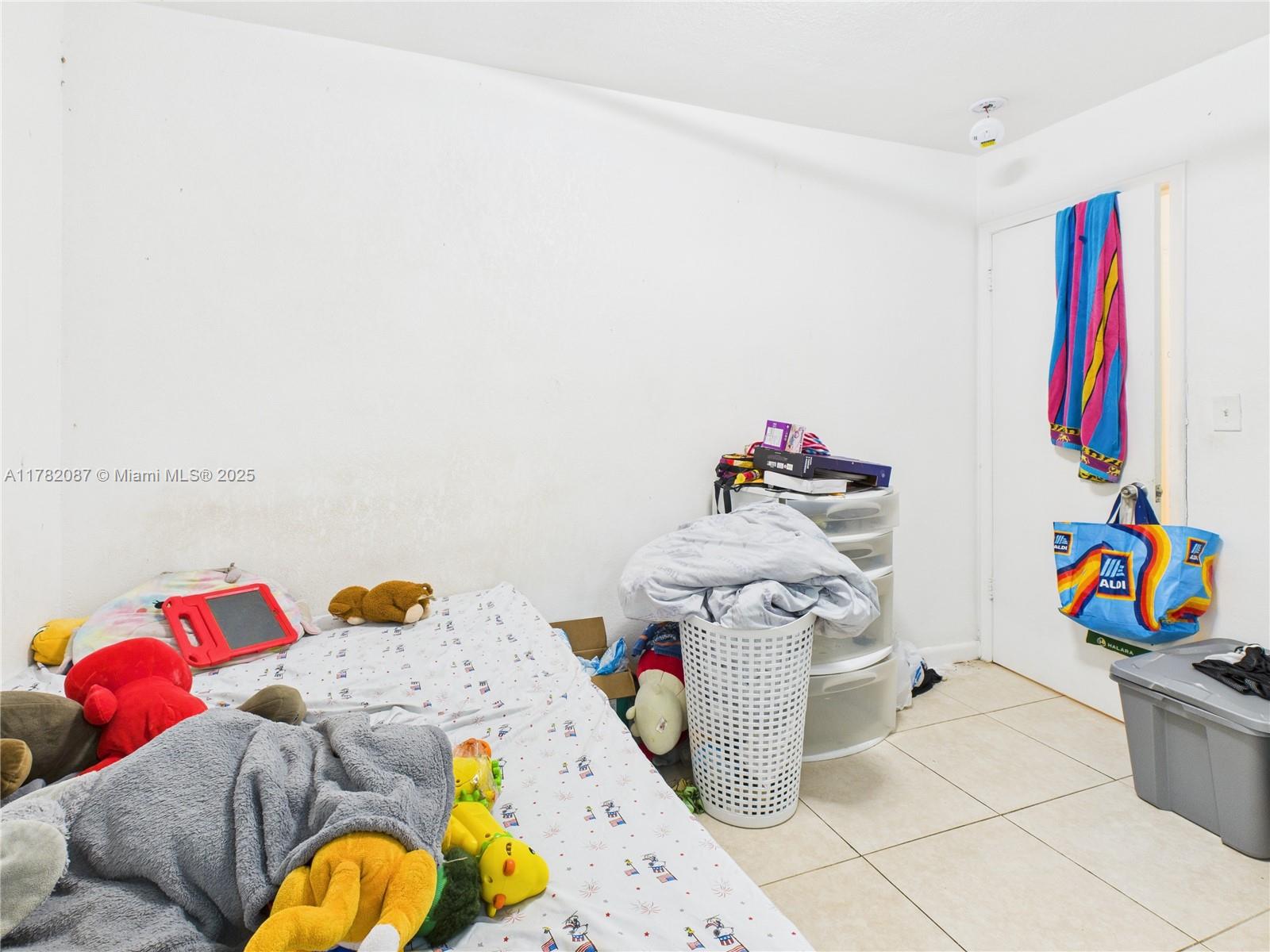 RIVERSIDE PARK ADD AMEN P - Residential Income