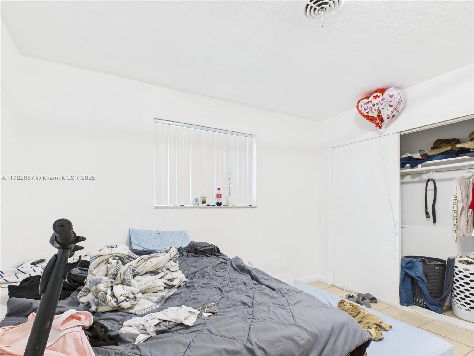 RIVERSIDE PARK ADD AMEN P - Residential Income