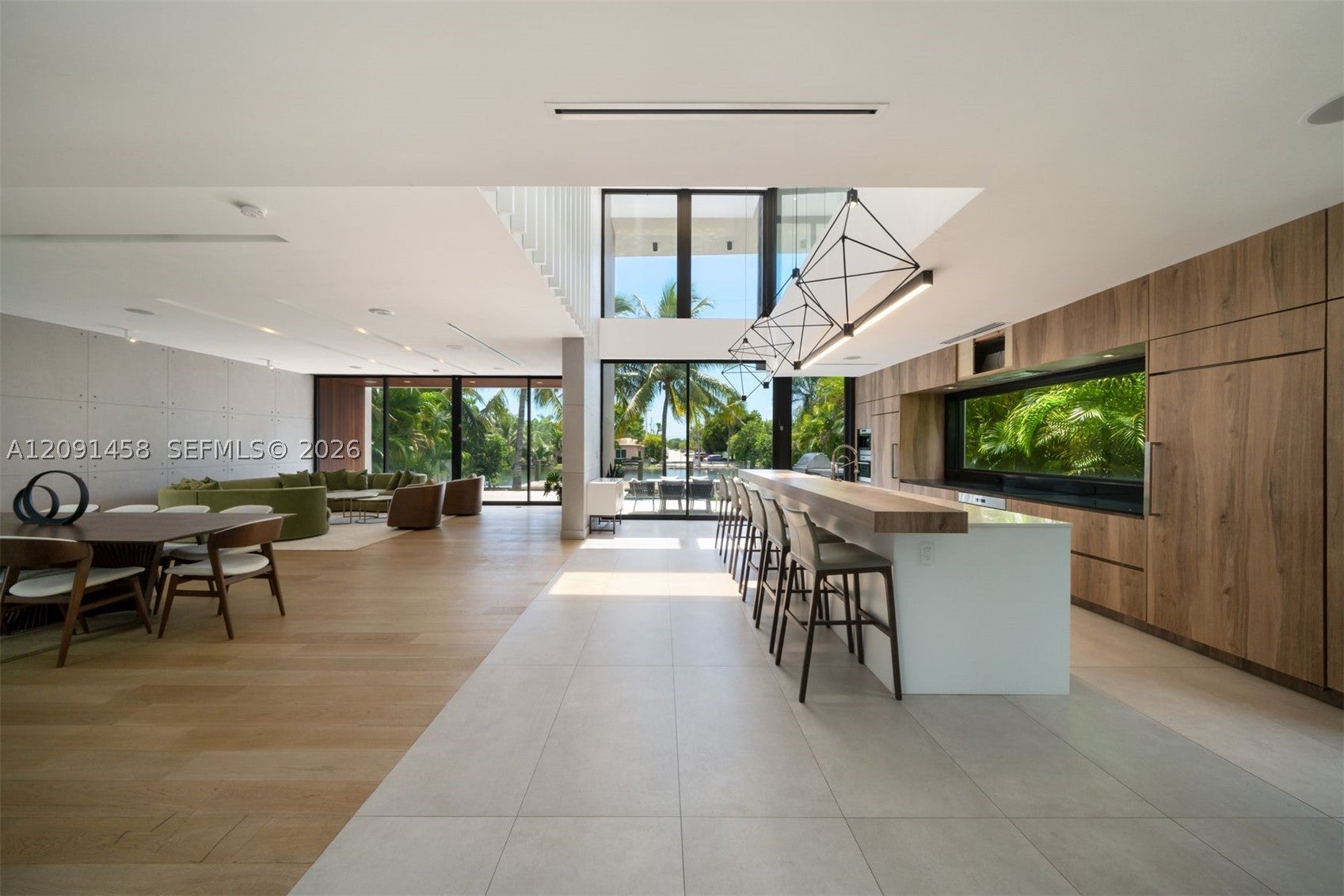 770 S Shore Dr