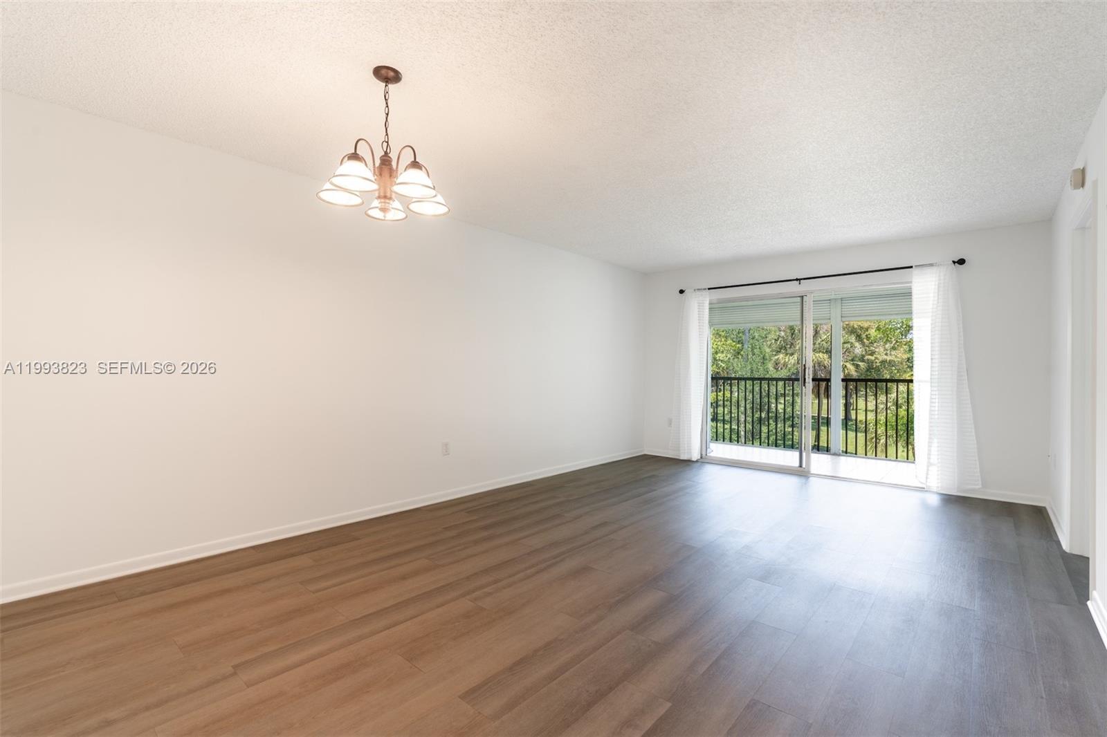 IVANHOE EAST AT CENTURY V - Residential Lease