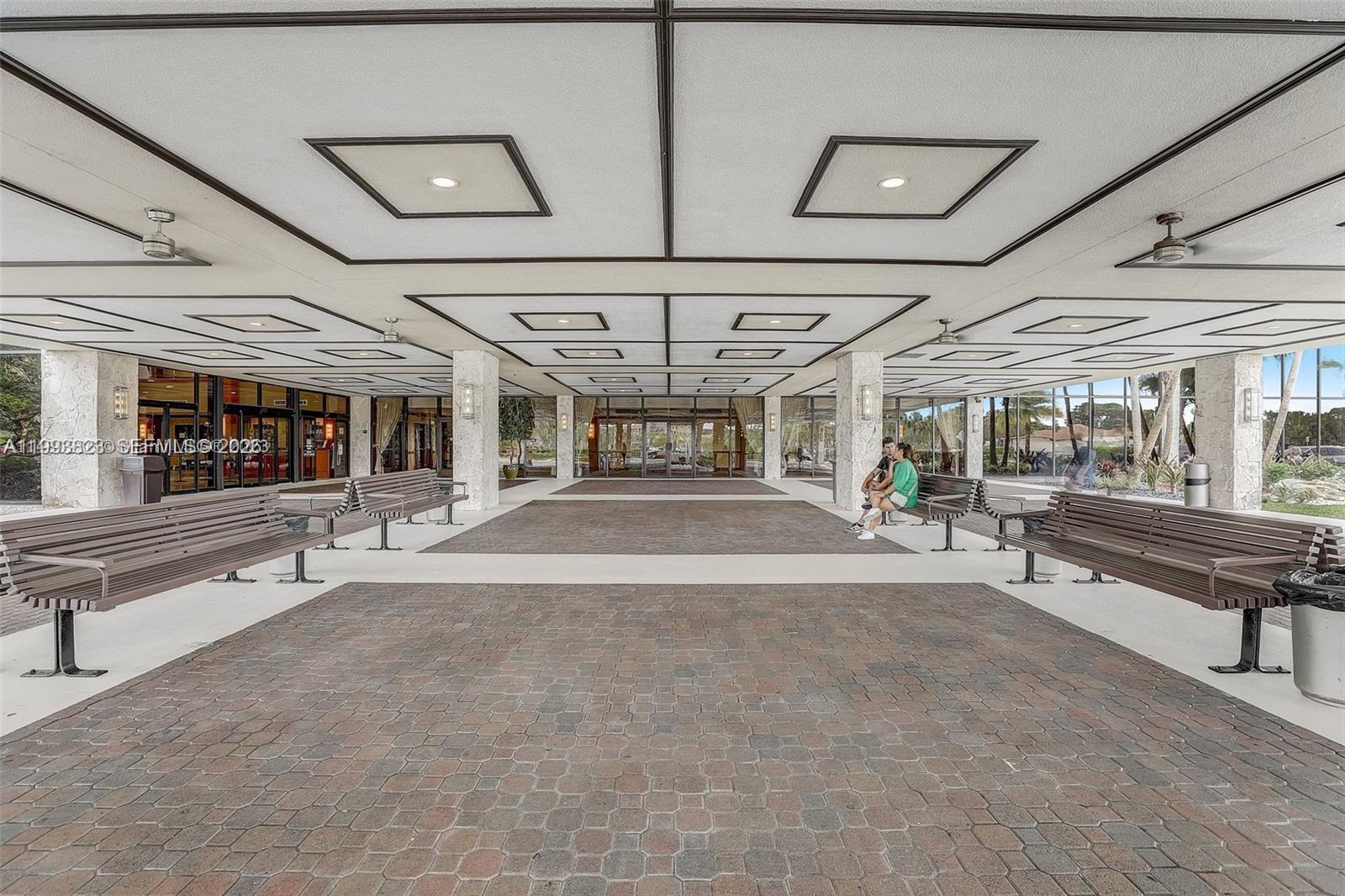 IVANHOE EAST AT CENTURY V - Residential Lease