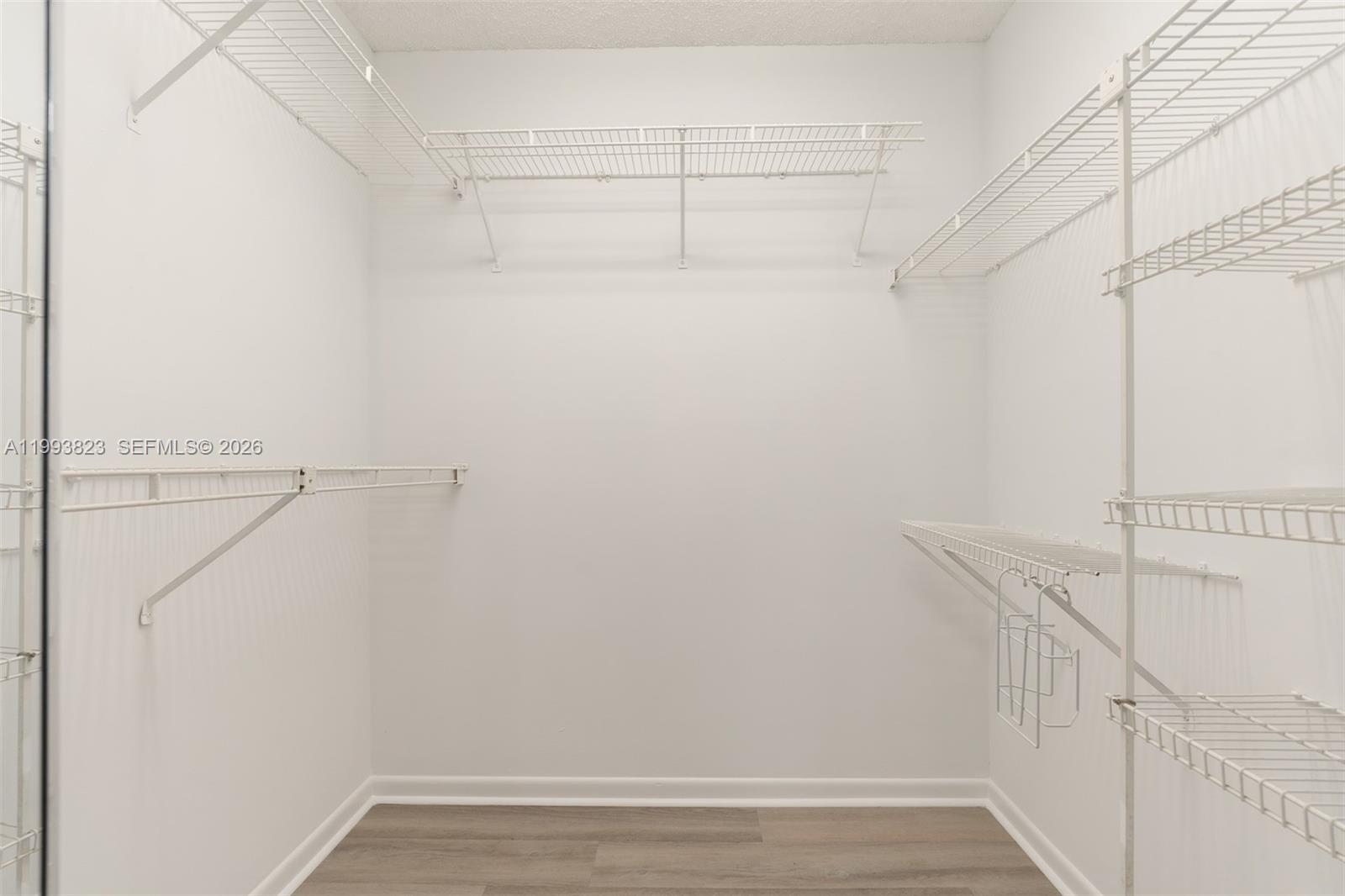 IVANHOE EAST AT CENTURY V - Residential Lease