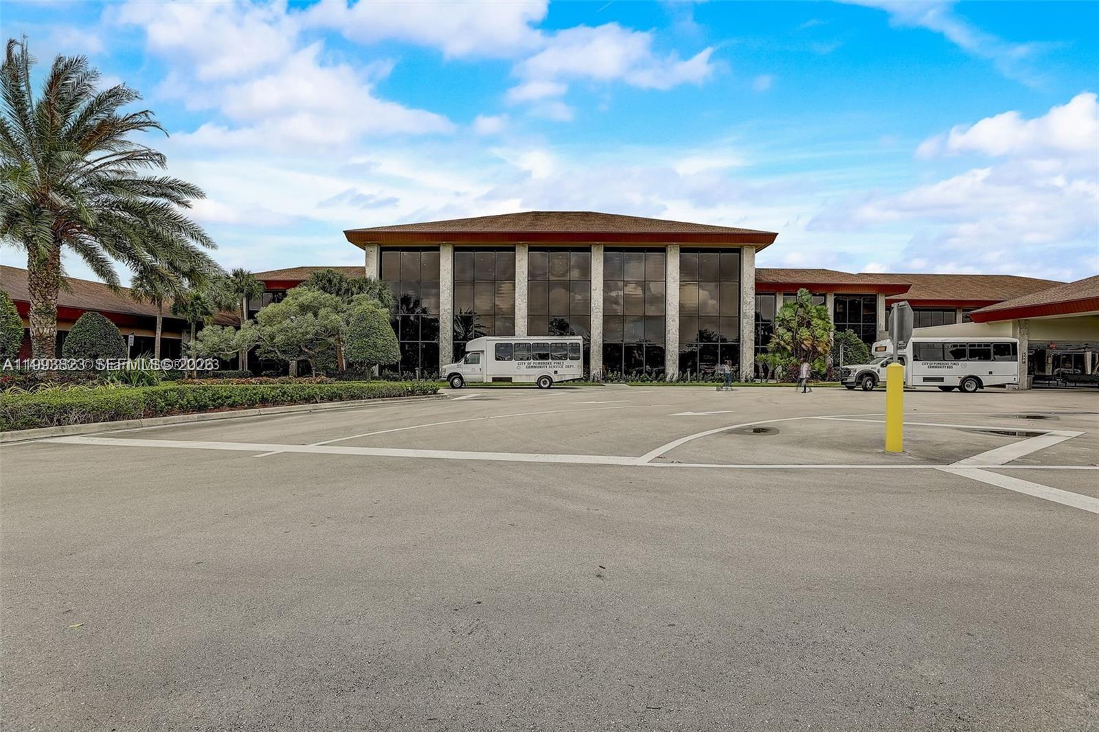 IVANHOE EAST AT CENTURY V - Residential Lease