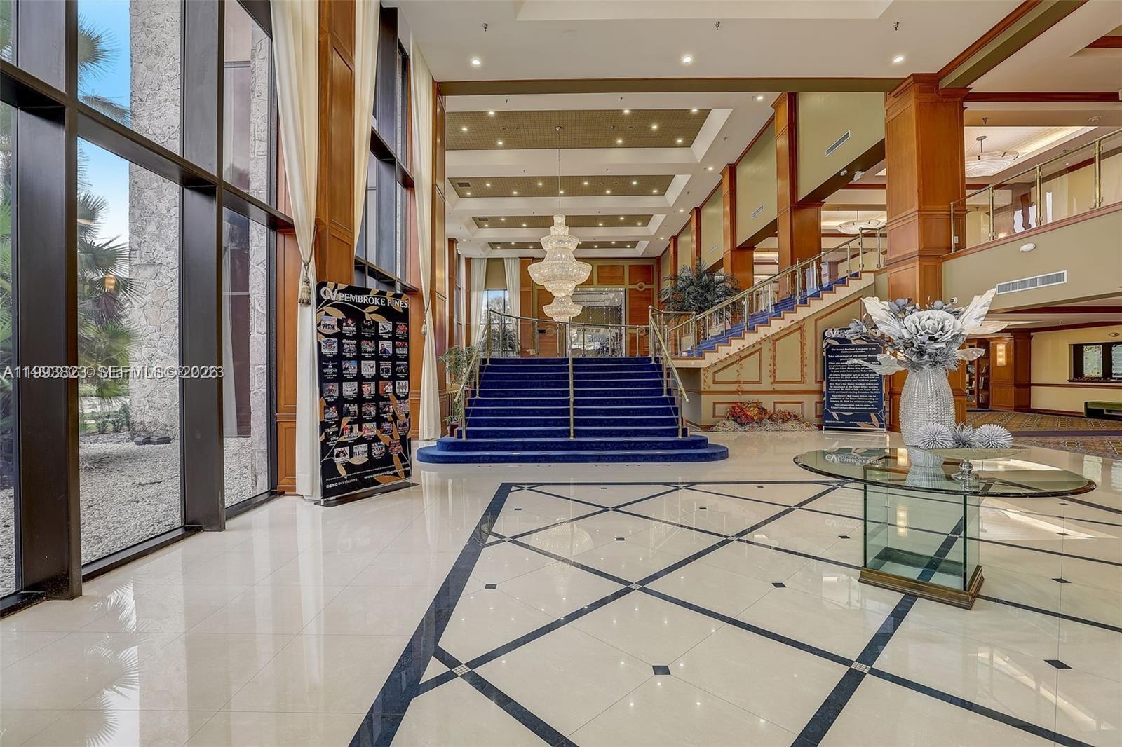 IVANHOE EAST AT CENTURY V - Residential Lease