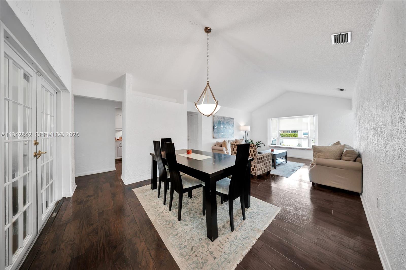 AMERICAN HOMES - Residential Lease