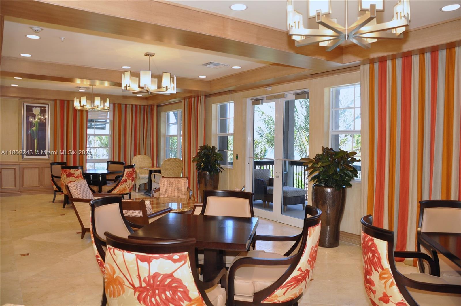 VILLAS BY THE SEA 4 CONDO - Residential