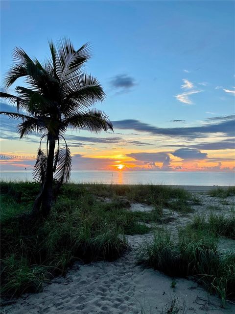 4510 El Mar Dr 405 Lauderdale By The Sea FL 33308