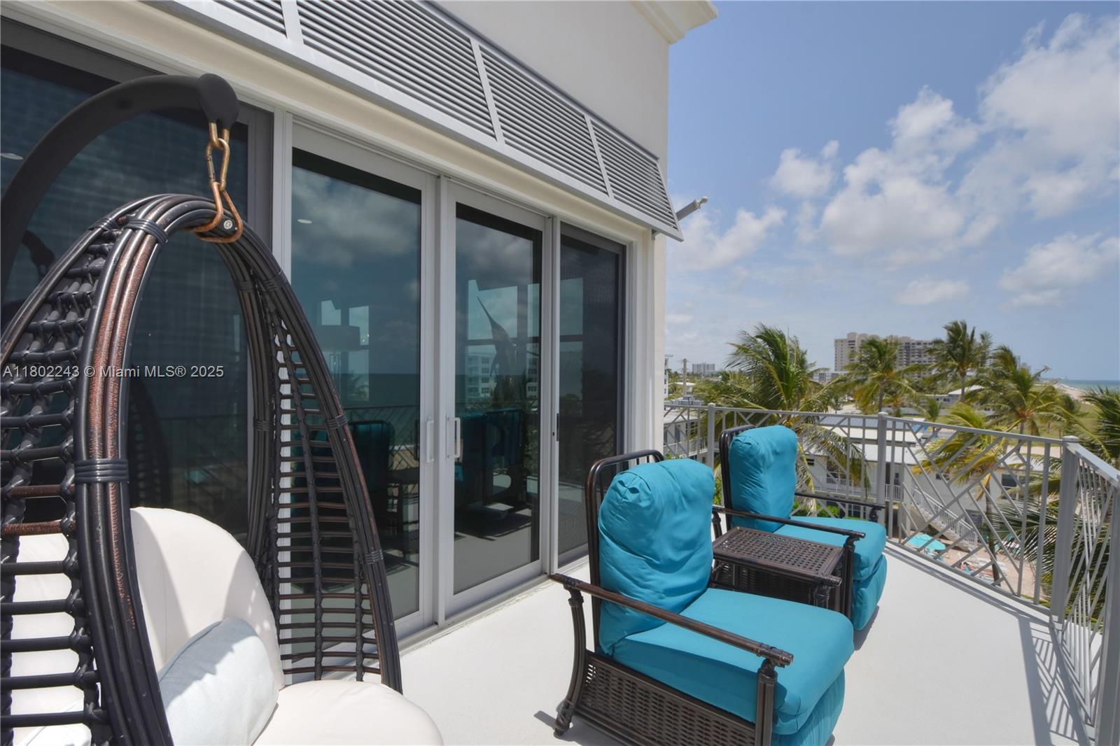 VILLAS BY THE SEA 4 CONDO - Residential