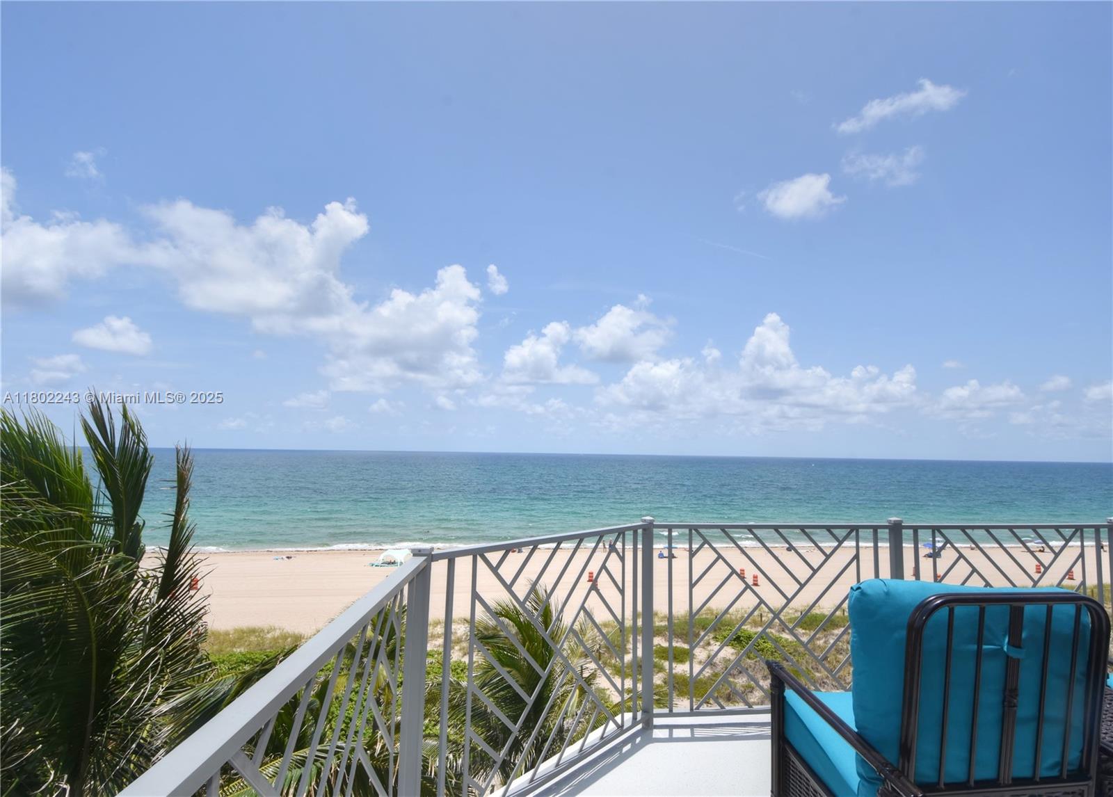 VILLAS BY THE SEA 4 CONDO - Residential