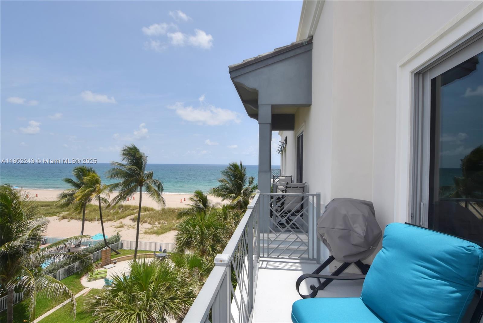 VILLAS BY THE SEA 4 CONDO - Residential