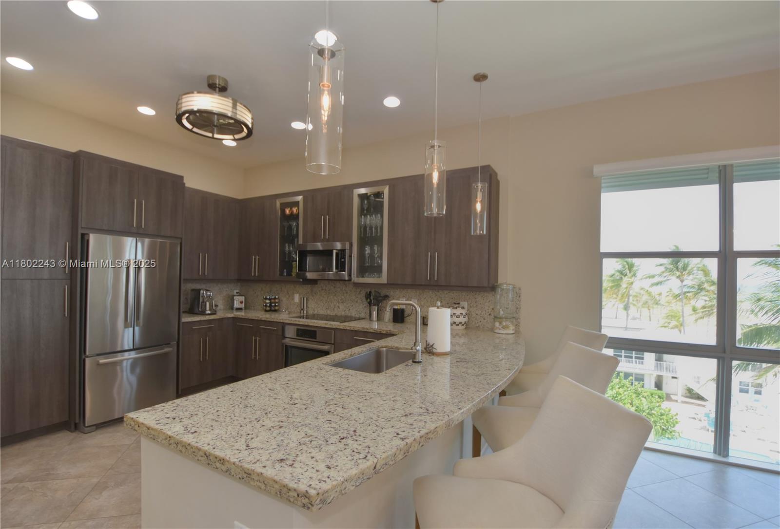 VILLAS BY THE SEA 4 CONDO - Residential